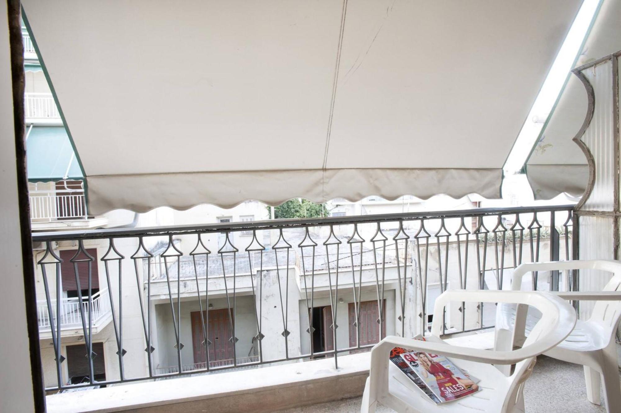 Studio Next To Agios Nikolaos Church アテネ エクステリア 写真